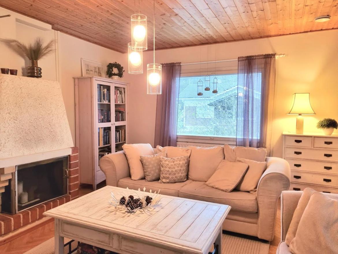 Peaceful House For Relaxing Villa Oulu Bagian luar foto